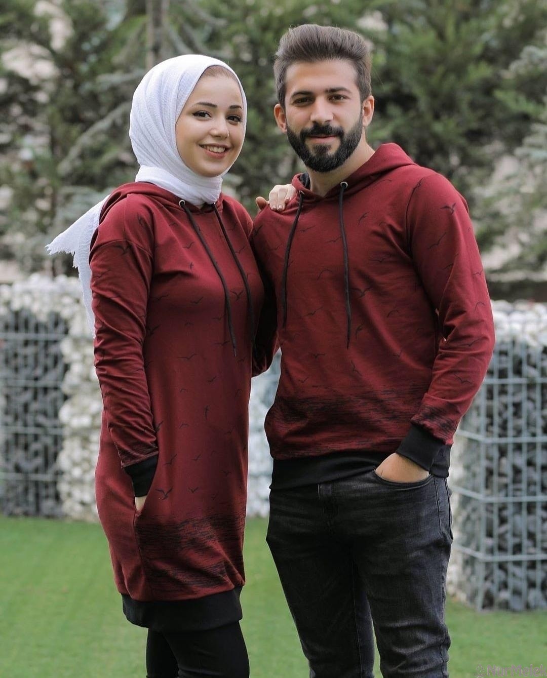 Kapşonlu Tunik Sweat Tesettür Çift Kombini