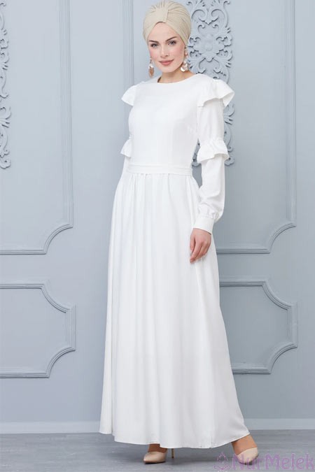 fırfırlı beyaz tesettür nikah elbisesi 2020