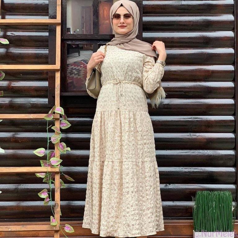 Krem Renk Nasıl Kombinlenir?