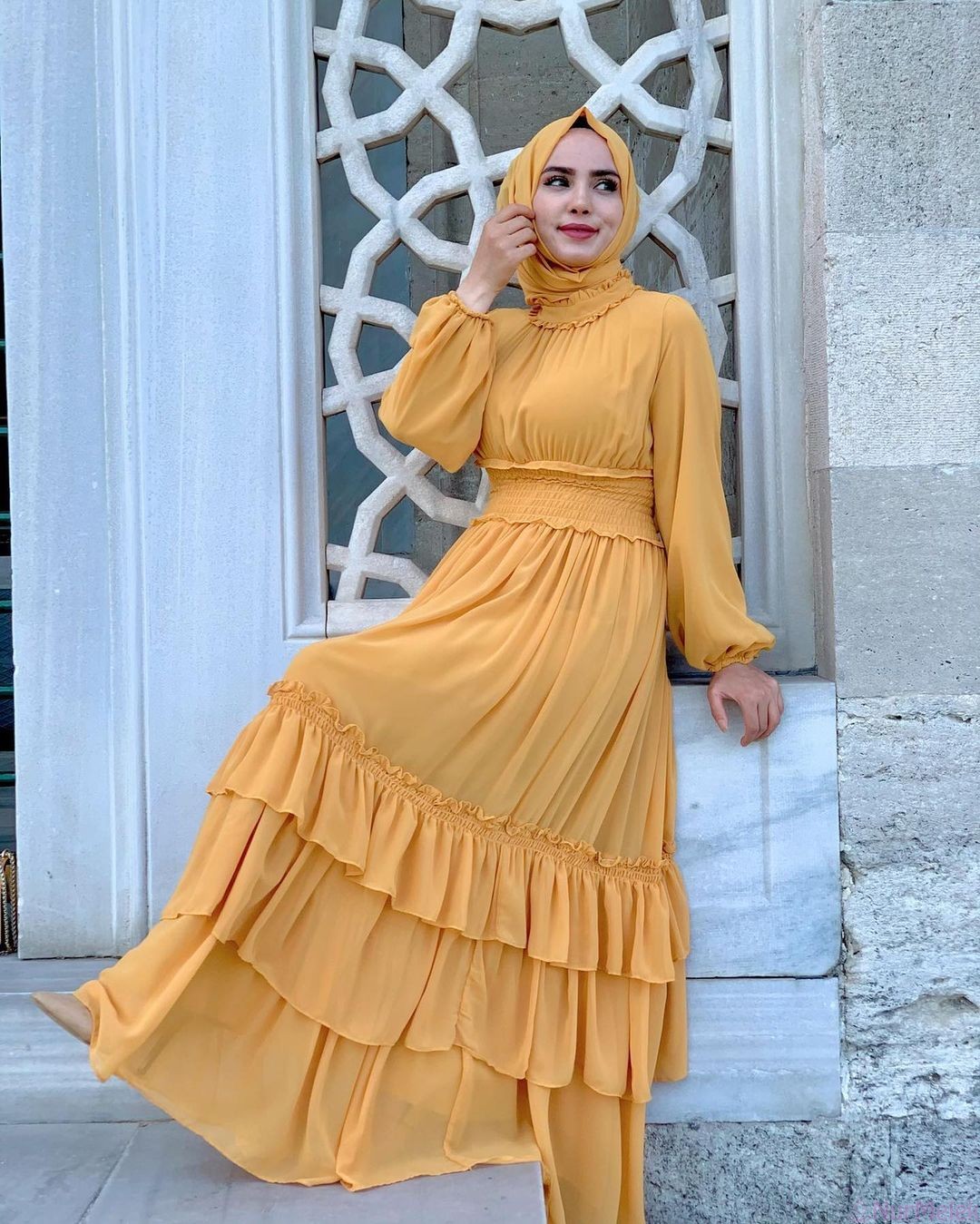 sarı şifon tesettür elbise kombini