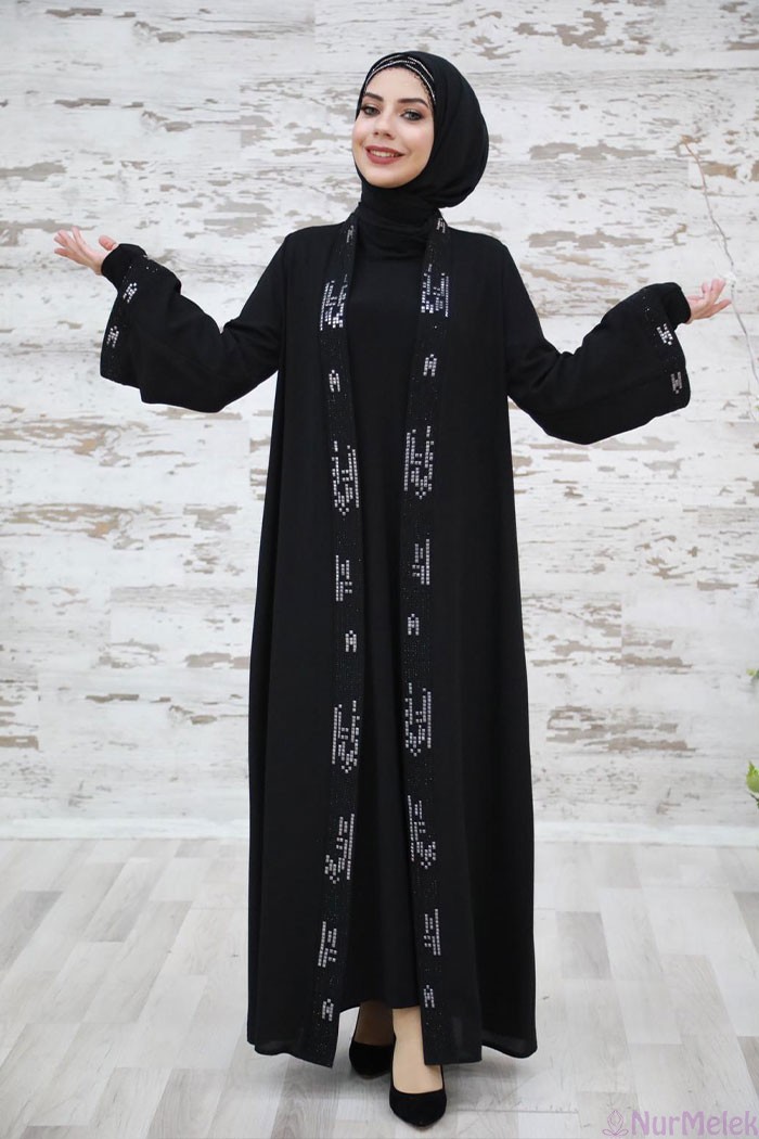 boydan işleme detaylı abaya siyah