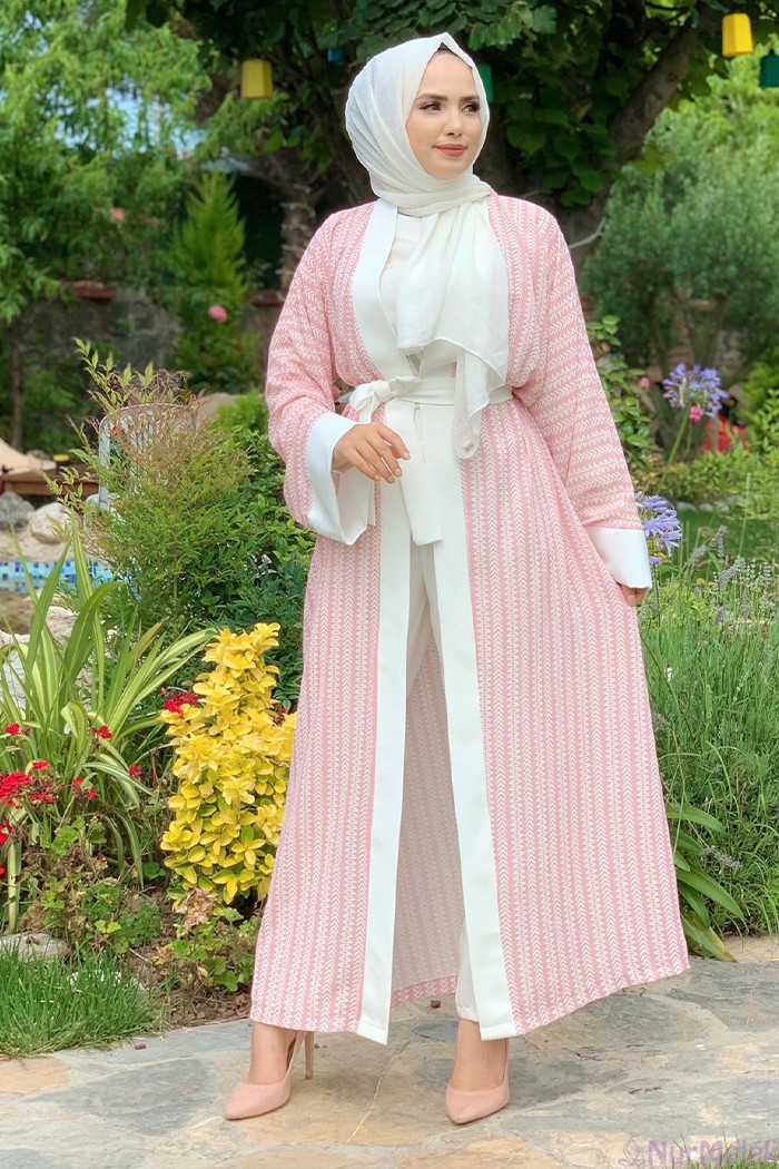 beyaz pamuklu şal abaya kombini