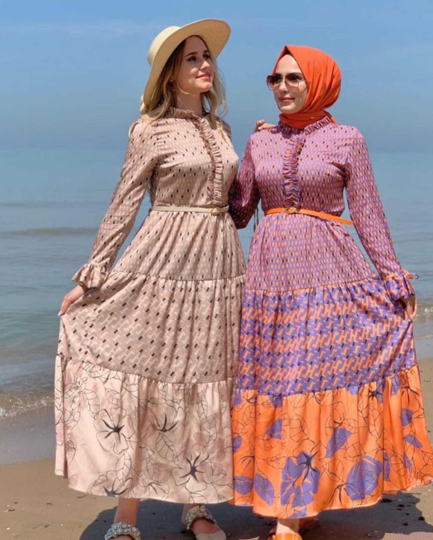 renki tesettür tatil elbisesi