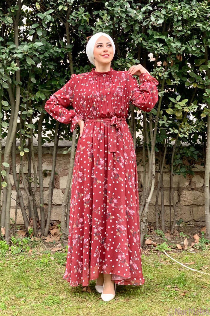 kırmızı çiçekli tesettür yazlık elbise