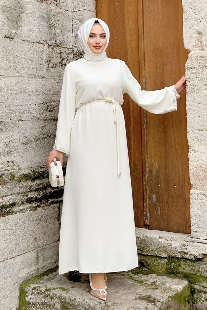 taş detaylı beyaz tesettür elbise