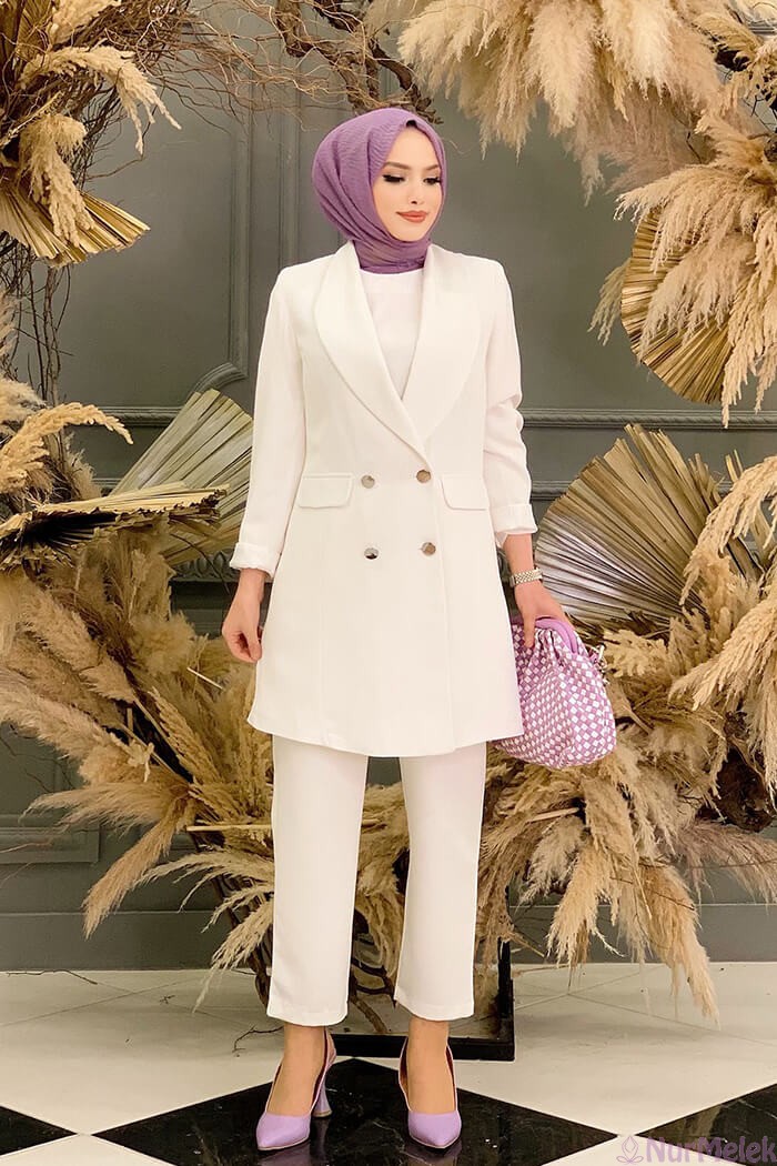 beyaz tesettür blazer ceket kombini