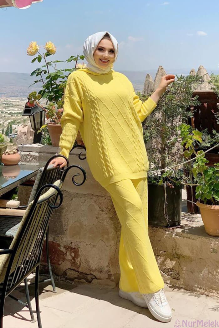 sarı tesettür triko takım 2023