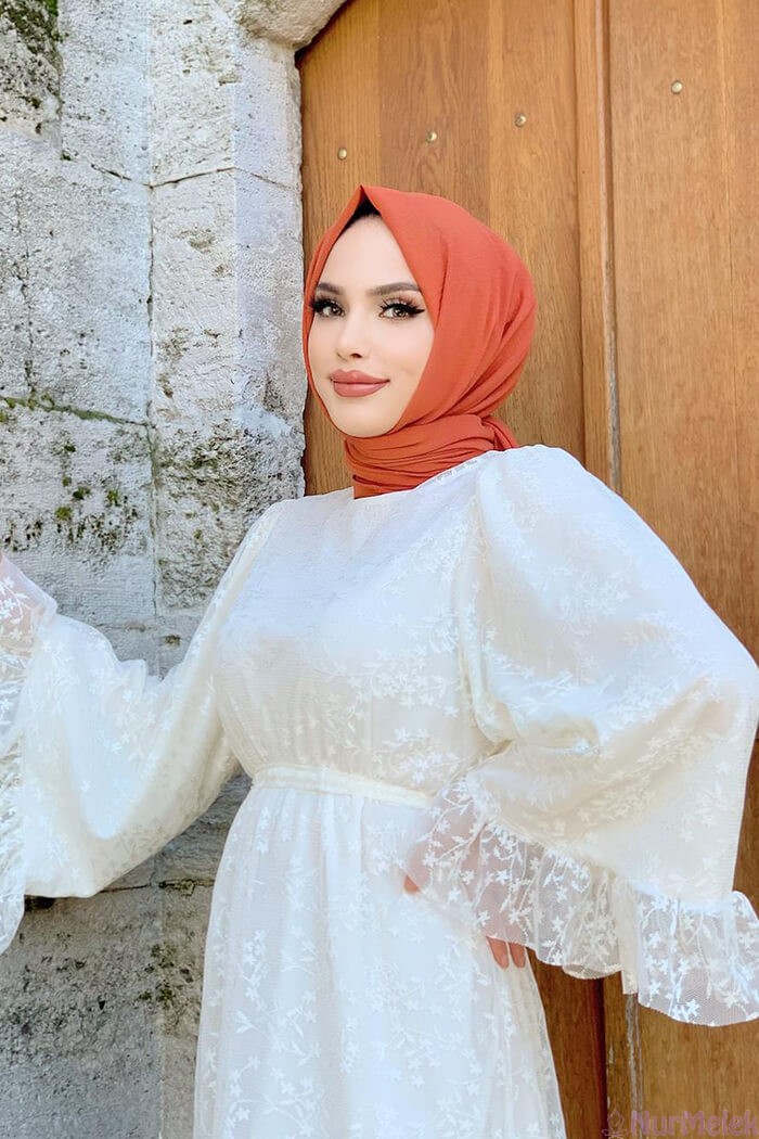 dantelli beyaz tesettür nikah elbisesi 2023