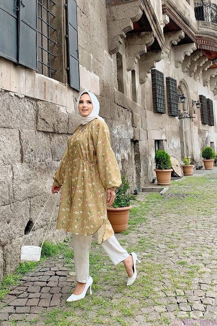 tesettür keten tunik sokak kombini 2023