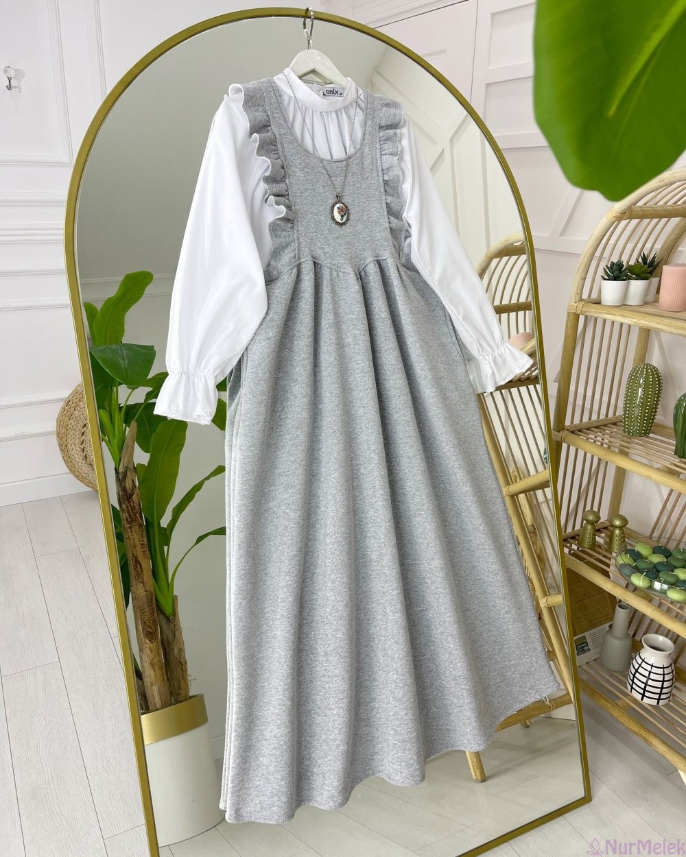 fırfırlı tesettür jile elbise 2023