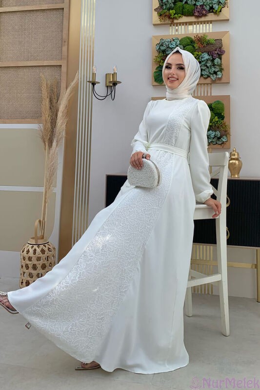 dantel detaylı özel gün beyaz tesettür elbise kombini