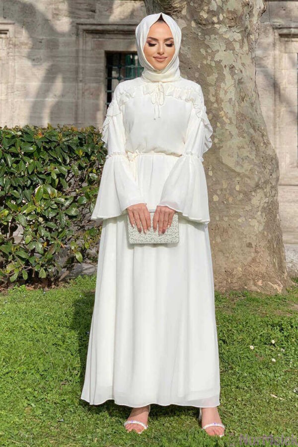 fırfır detaylı beyaz tesettür elbise kombini