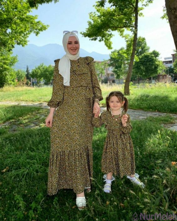 tesettür anne kız günlük elbise 2024