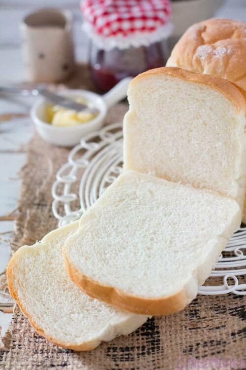 cildiniz için en zararlı yiyecek ekmek