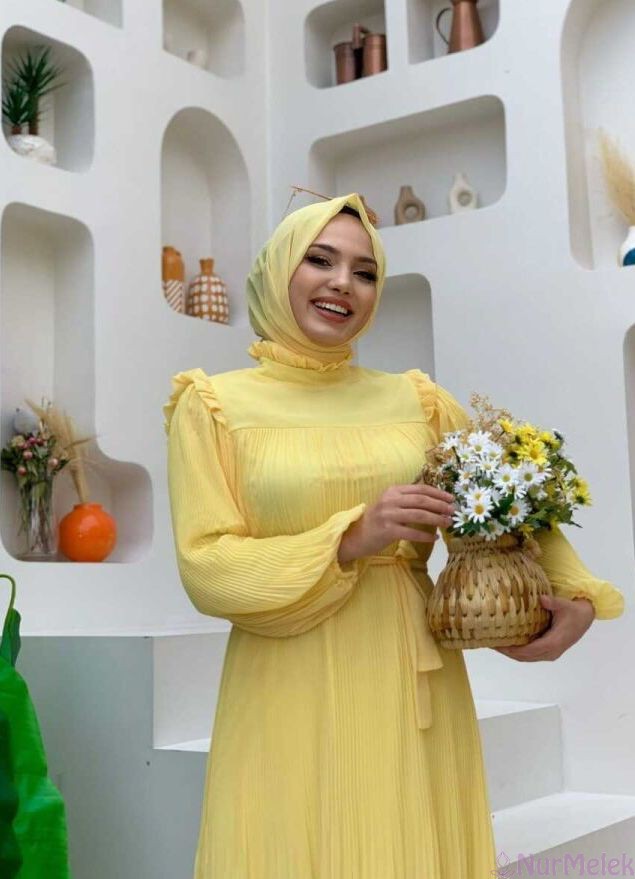 sarı şal tesettür elbise kombini