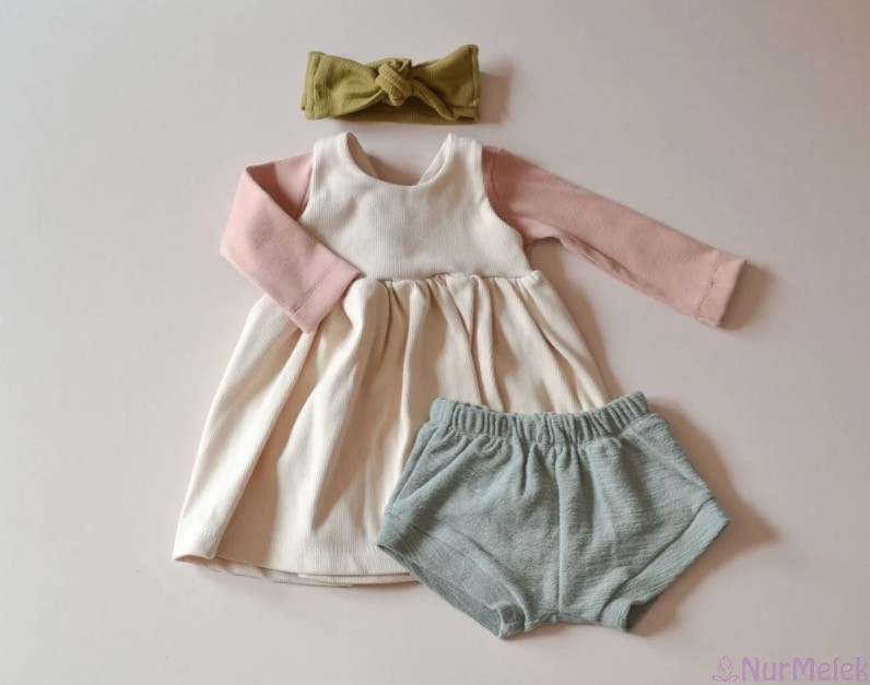 kız bebek kapsül dolap kıyafeti