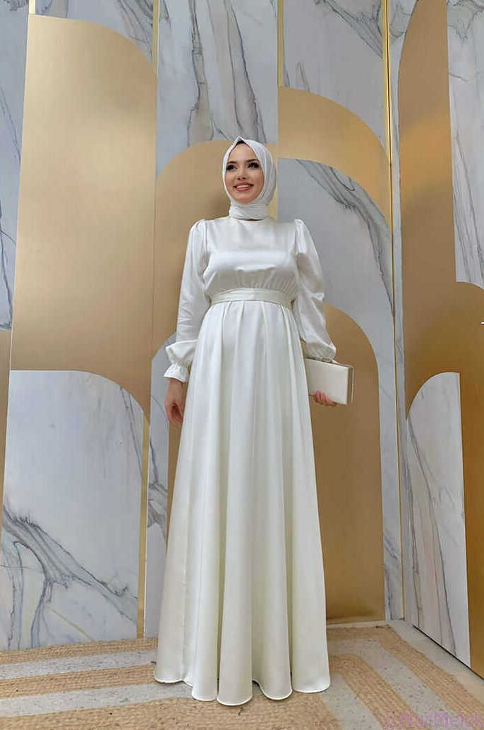 sade saten ekru tesettür elbise
