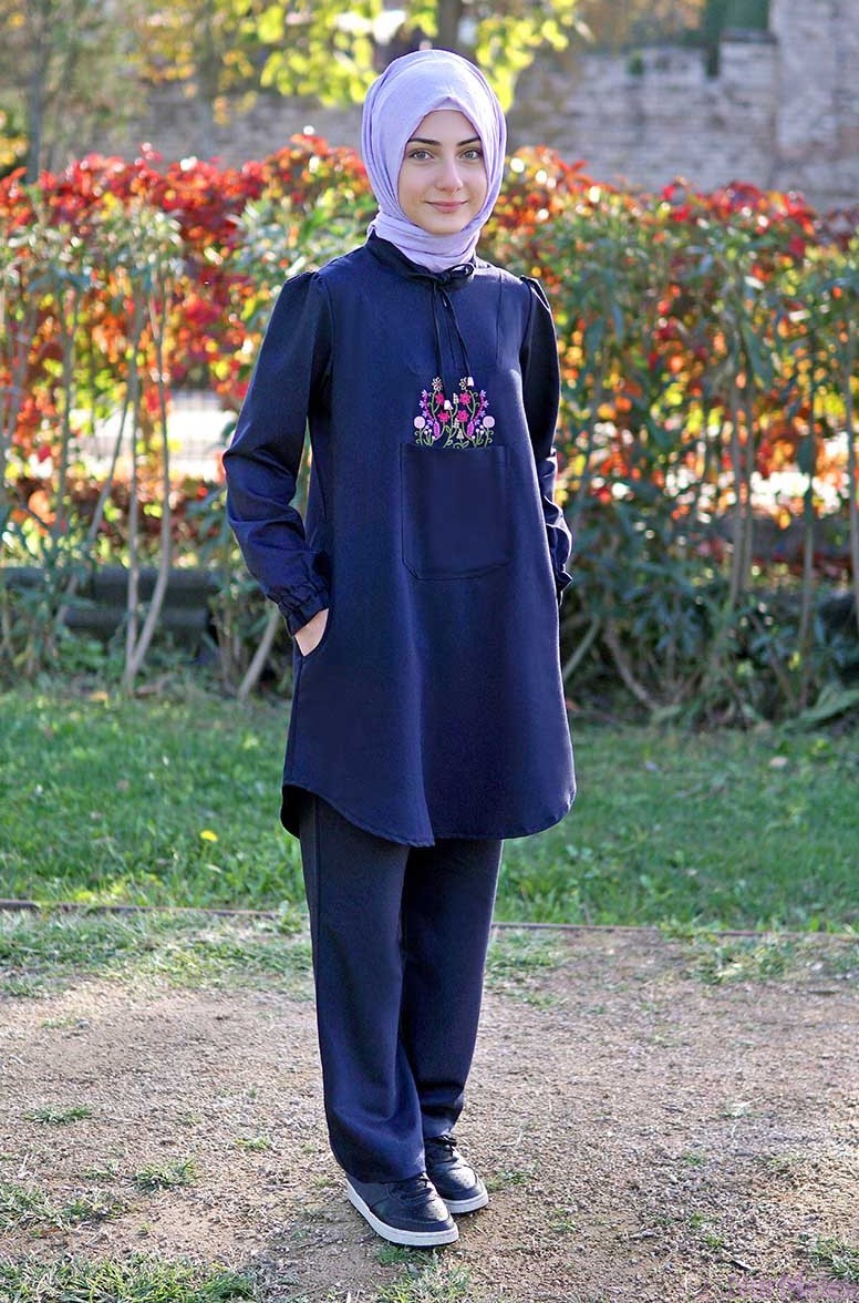 lacivert nakışlı 12 13 yaş tesettür çocuk tunik