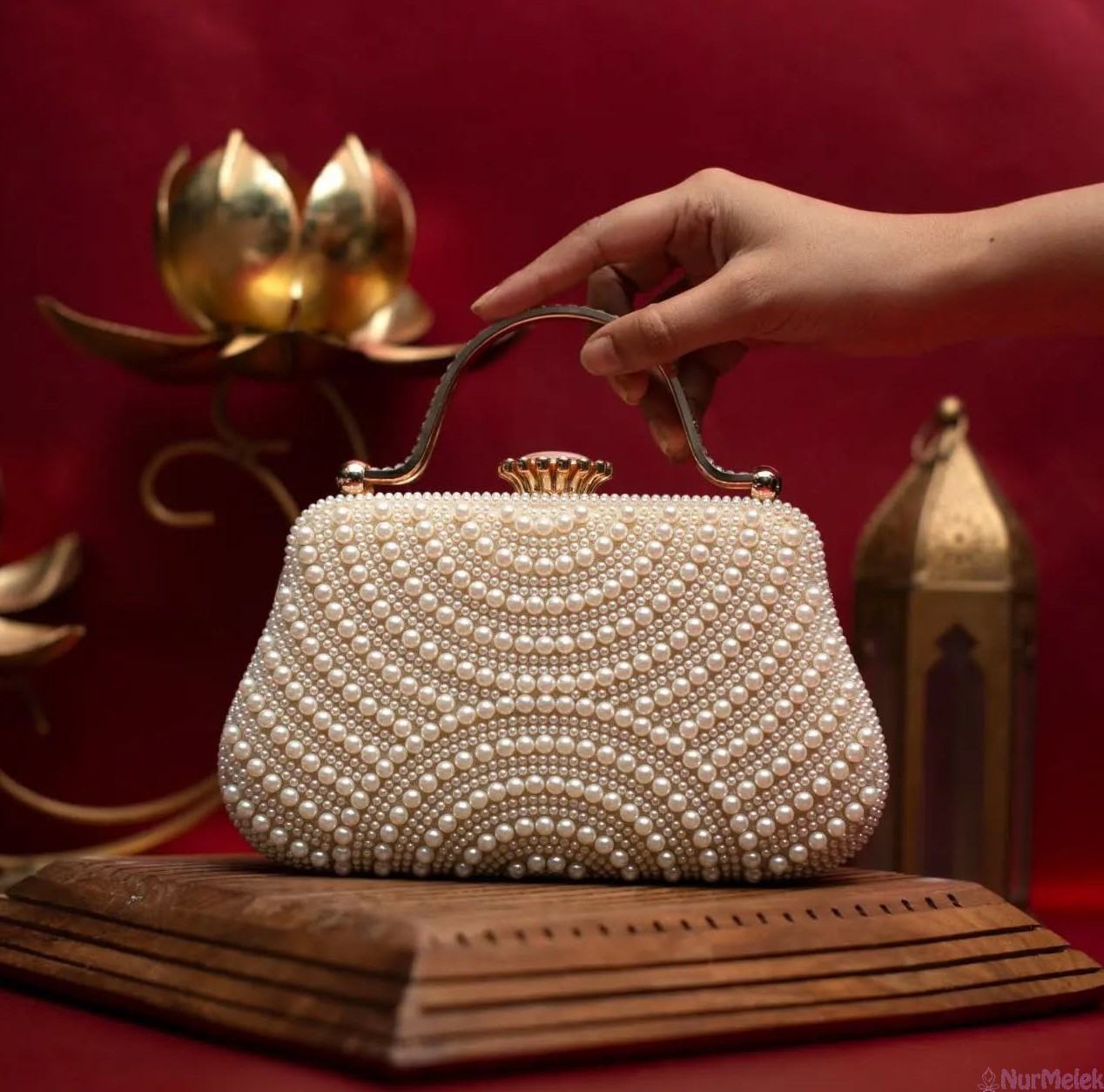 incili clutch çanta 2025