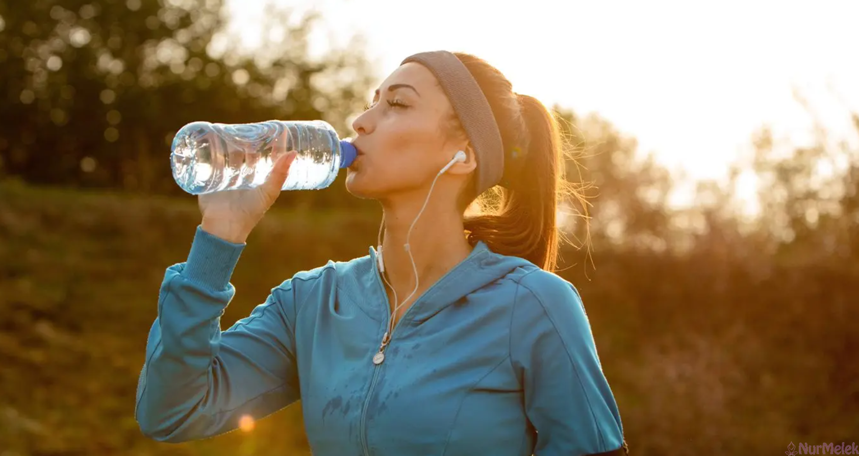 günlük 3 litre su içtim