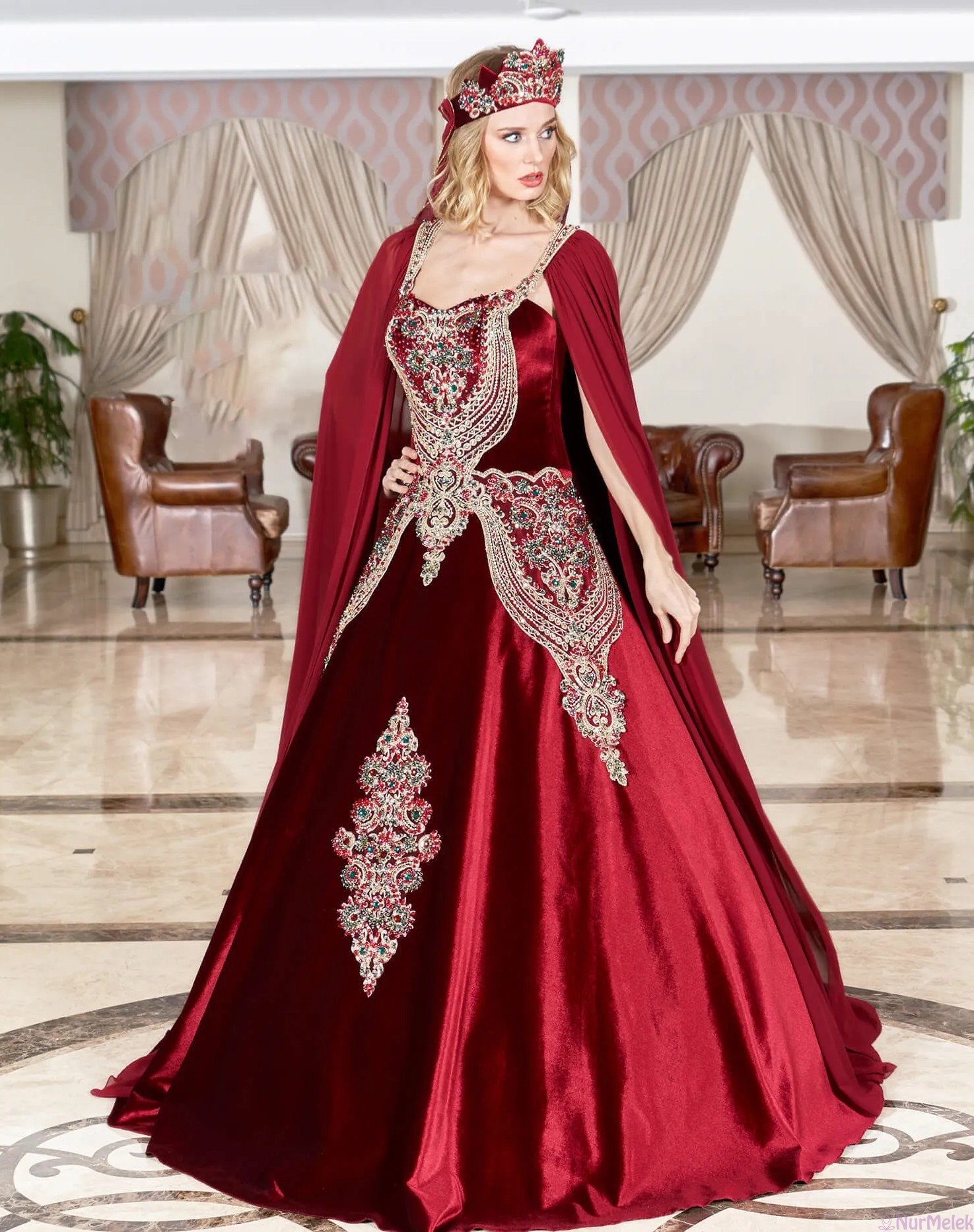 kabarık dekolteli kaftan 2026