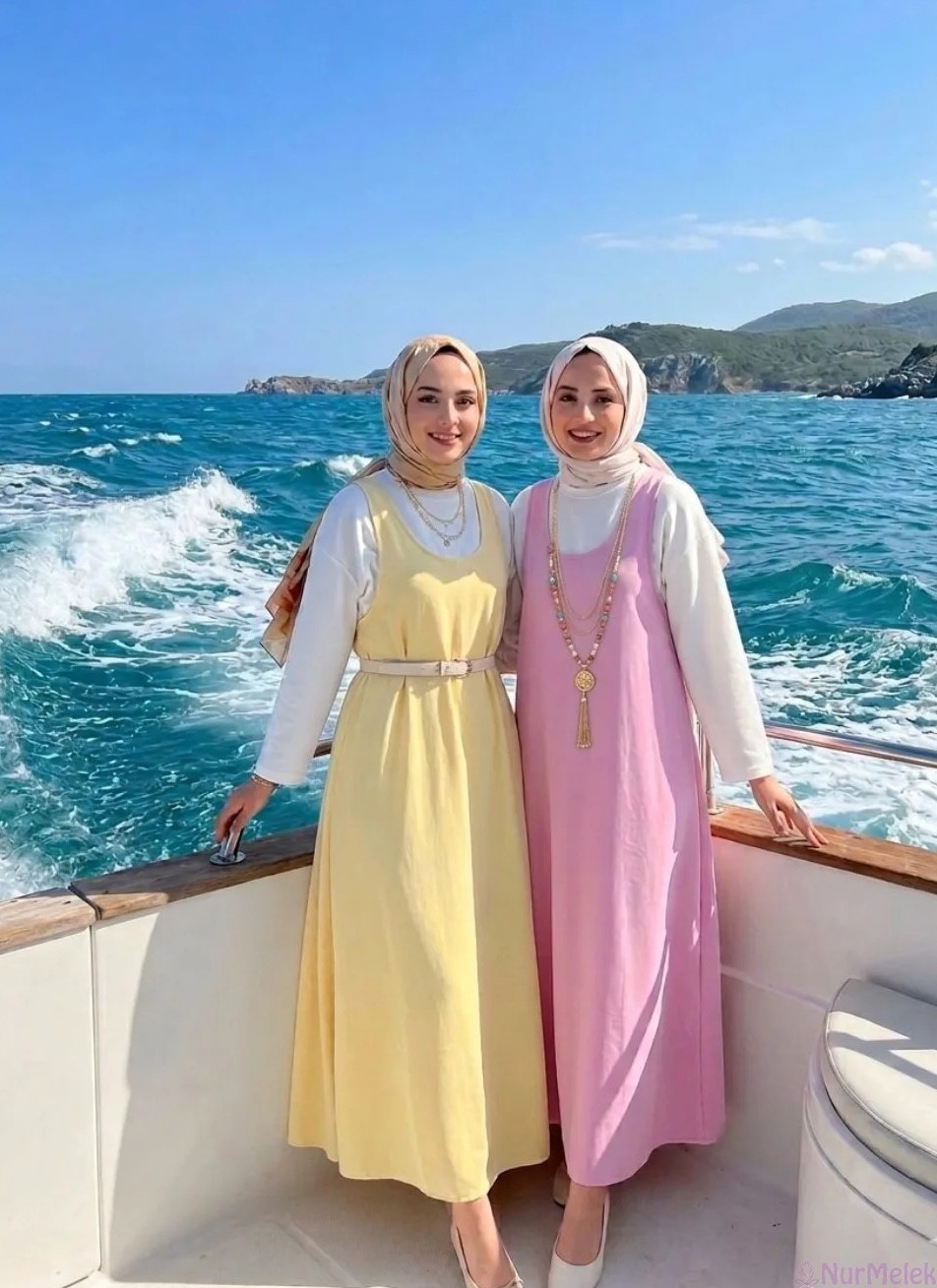 Tekne Turu İçin Tiril Tiril Tesettür Sahil Kombini Elbiseler