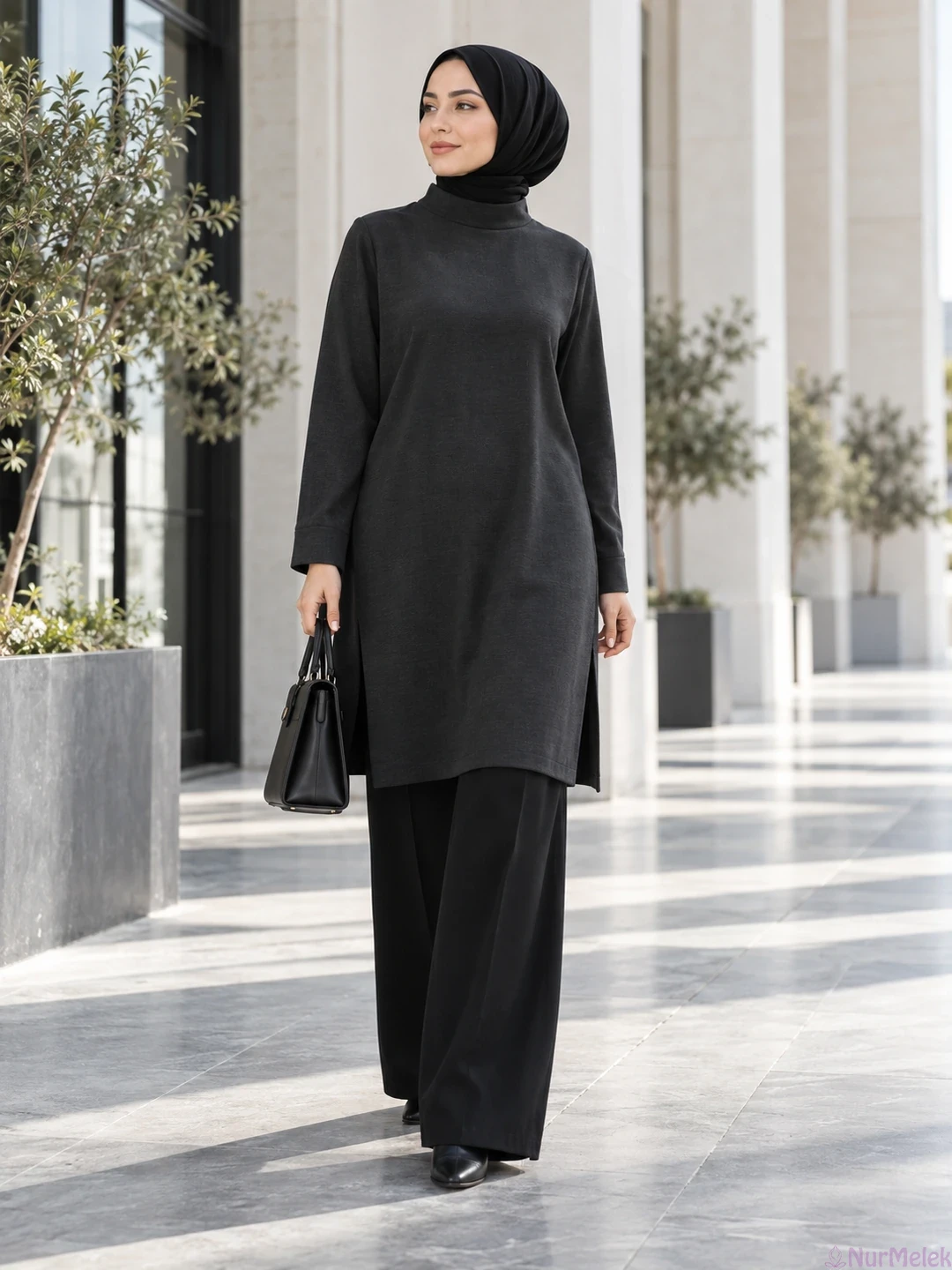 2027 minimalist dik yaka tesettür tunik tarzları